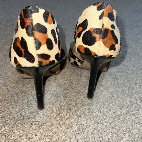 BCBGeneration Brown and Black Heels with Animal Print Size 8 - Picture 3 of 6